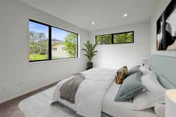 16F Saint Catherine Crescent, West Harbour