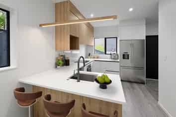 16F Saint Catherine Crescent, West Harbour