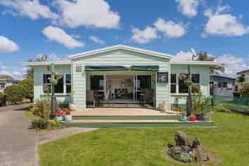 34 White Street, Whitianga