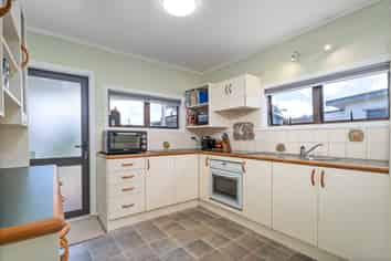 34 White Street, Whitianga