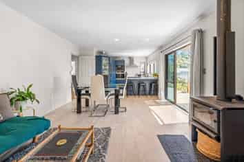 11 Saint Clements Grove, Bethlehem