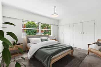 24 Holdaway Avenue, Northcote