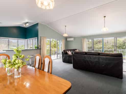 1 Patton Place, Tairua