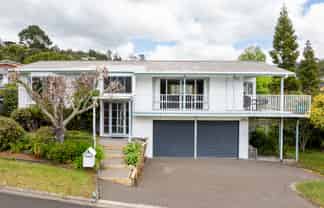 1 Patton Place, Tairua