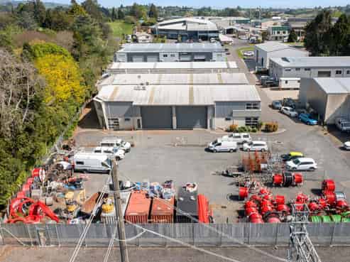 International Tenant - 6.5% return