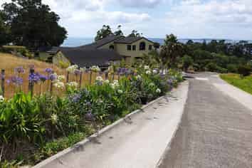 987 Hibiscus Coast Highway, Waiwera