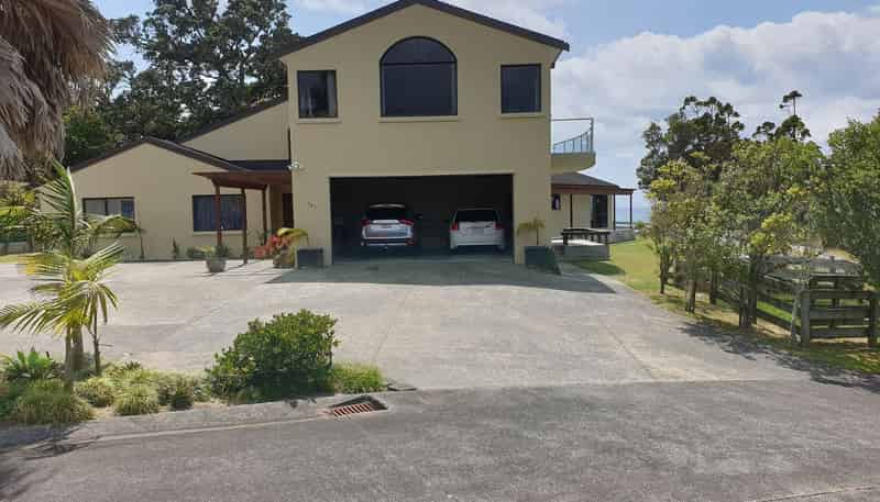 987 Hibiscus Coast Highway, Waiwera