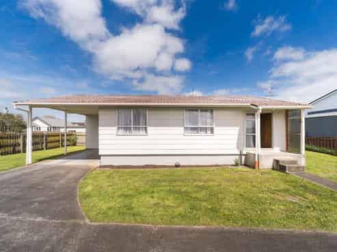 149B High Street, Bulls