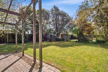 10 Boundary Road, Lincoln