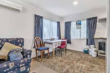 49A Thatcher Street, Castlecliff