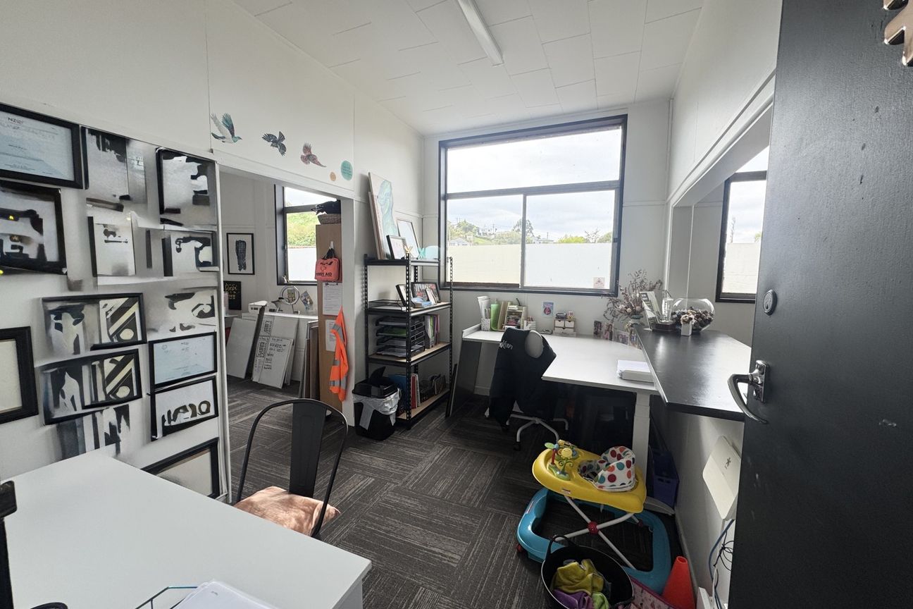 Versatile Industrial Space with Office & Car Parks - Vista 6