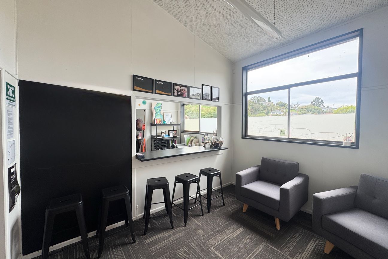 Versatile Industrial Space with Office & Car Parks - Vista 4
