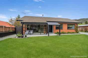 7 Benmore Place, Omarama