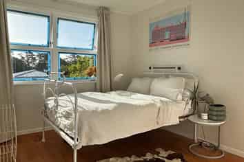 25 Paragon Avenue, Beach Haven