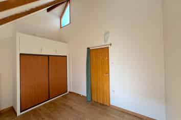 135 Mt Pleasant Road, Mount Pleasant