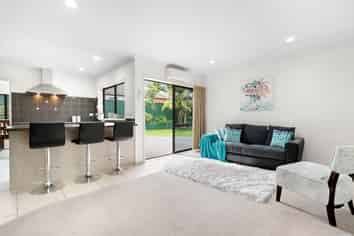 5 Karson Place, Flat Bush