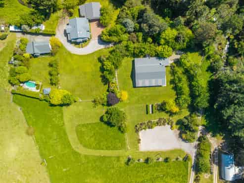 2/334 White Road, Broadlands Forest