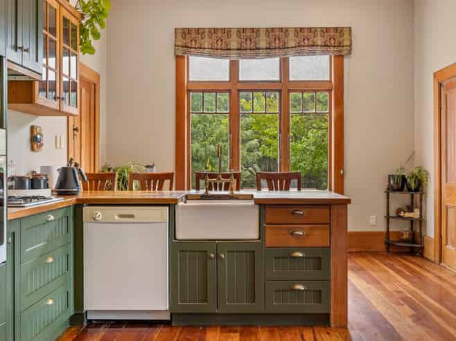 2/334 White Road, Broadlands Forest