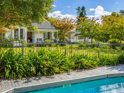 2/334 White Road, Broadlands Forest