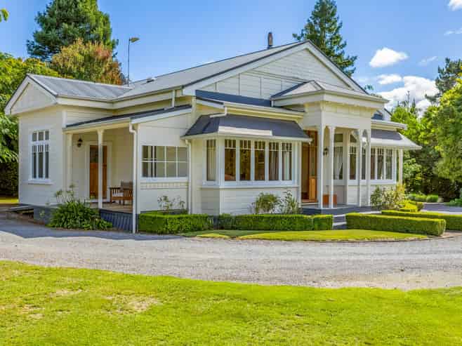 2/334 White Road, Broadlands Forest