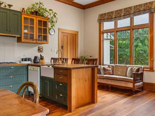2/334 White Road, Broadlands Forest
