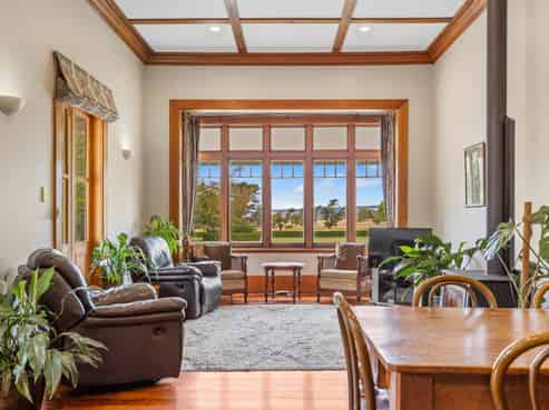 2/334 White Road, Broadlands Forest