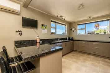 56B Kent Street, Marchwiel