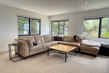 22A Van Dyke Place, West Harbour