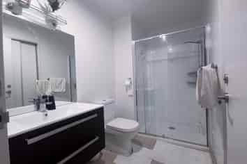 2F/136 Stancombe Road, Flat Bush