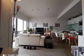 2F/136 Stancombe Road, Flat Bush