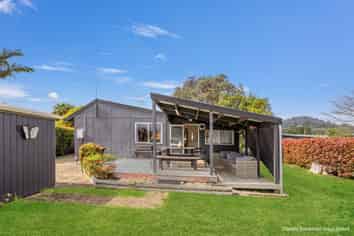 106 McKellar place, Whangamata