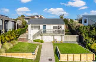 2/6 Oruamo Place, Beach Haven