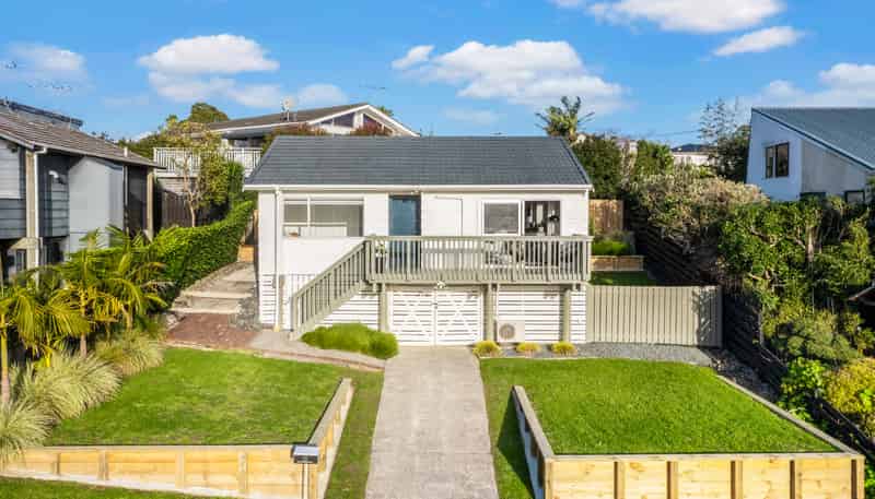 2/6 Oruamo Place, Beach Haven