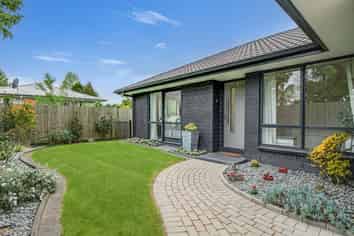 10B Basley Road, Owhata