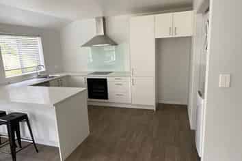 841A Beach Road, Browns Bay