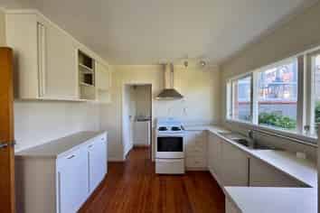 B/4 The Glebe, Cockle Bay