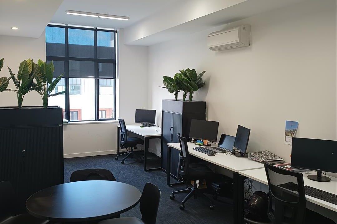 Office Suite Within Kensington House – pohled 6