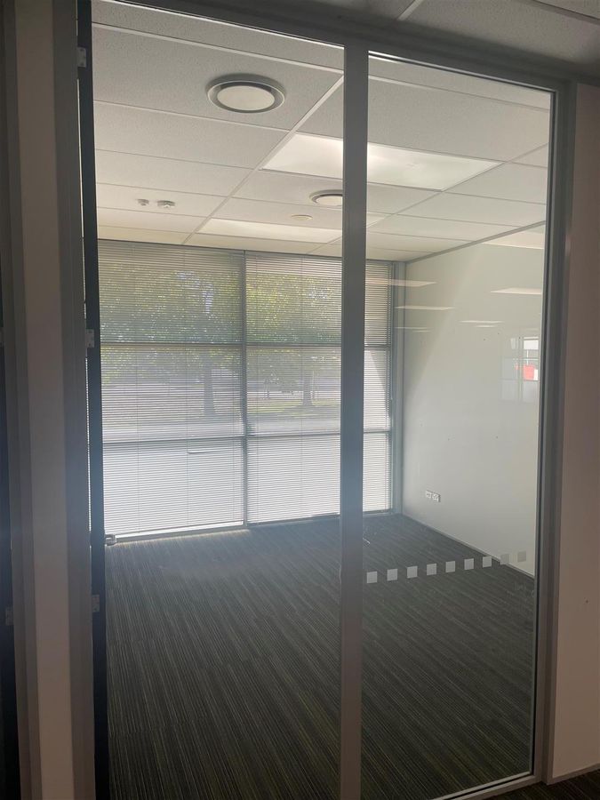 Commercial Headquarters – South Island Base - Veel