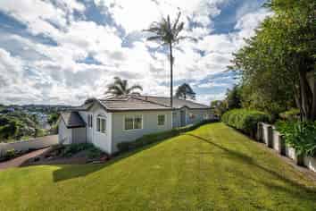 7 Bushglen Court, Browns Bay