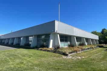 Commercial Headquarters – South Island Base