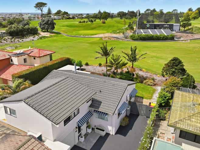 48B Golf Road, Mount Maunganui