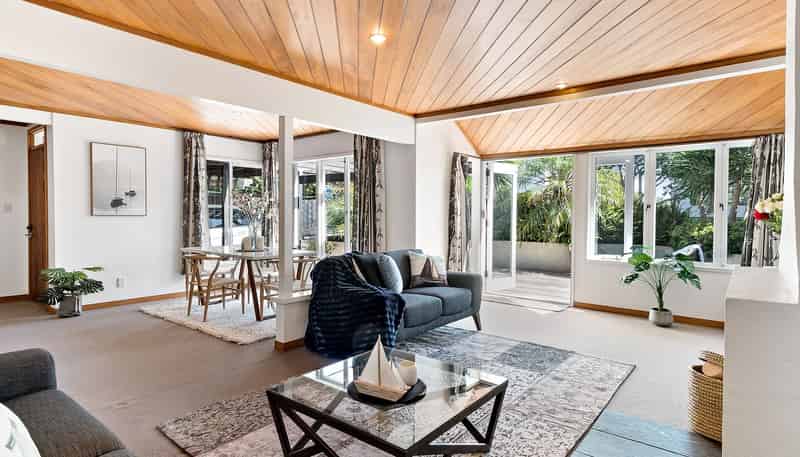 2/65 Shelly Beach Road, Saint Marys Bay