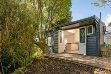 52 Raroa Road, Kelburn