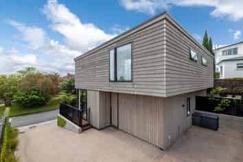  2A Arthur Crescent, Takapuna