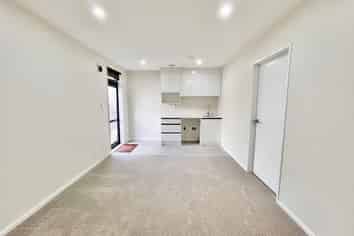 Auckland - Address withheld