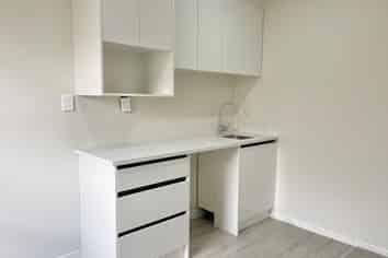 Auckland - Address withheld