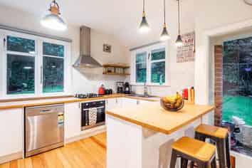 30 Northview Crescent, Belleknowes