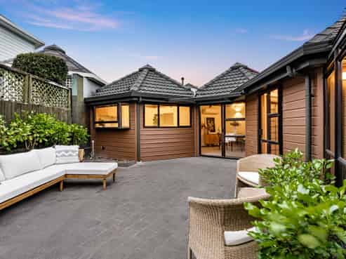 15A Allen Johnston Place, Saint Johns