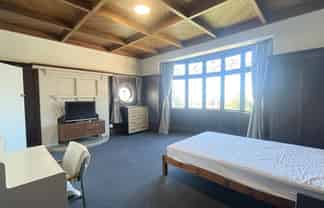 82  Manor Place, Dunedin Central