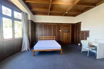 82  Manor Place, Dunedin Central